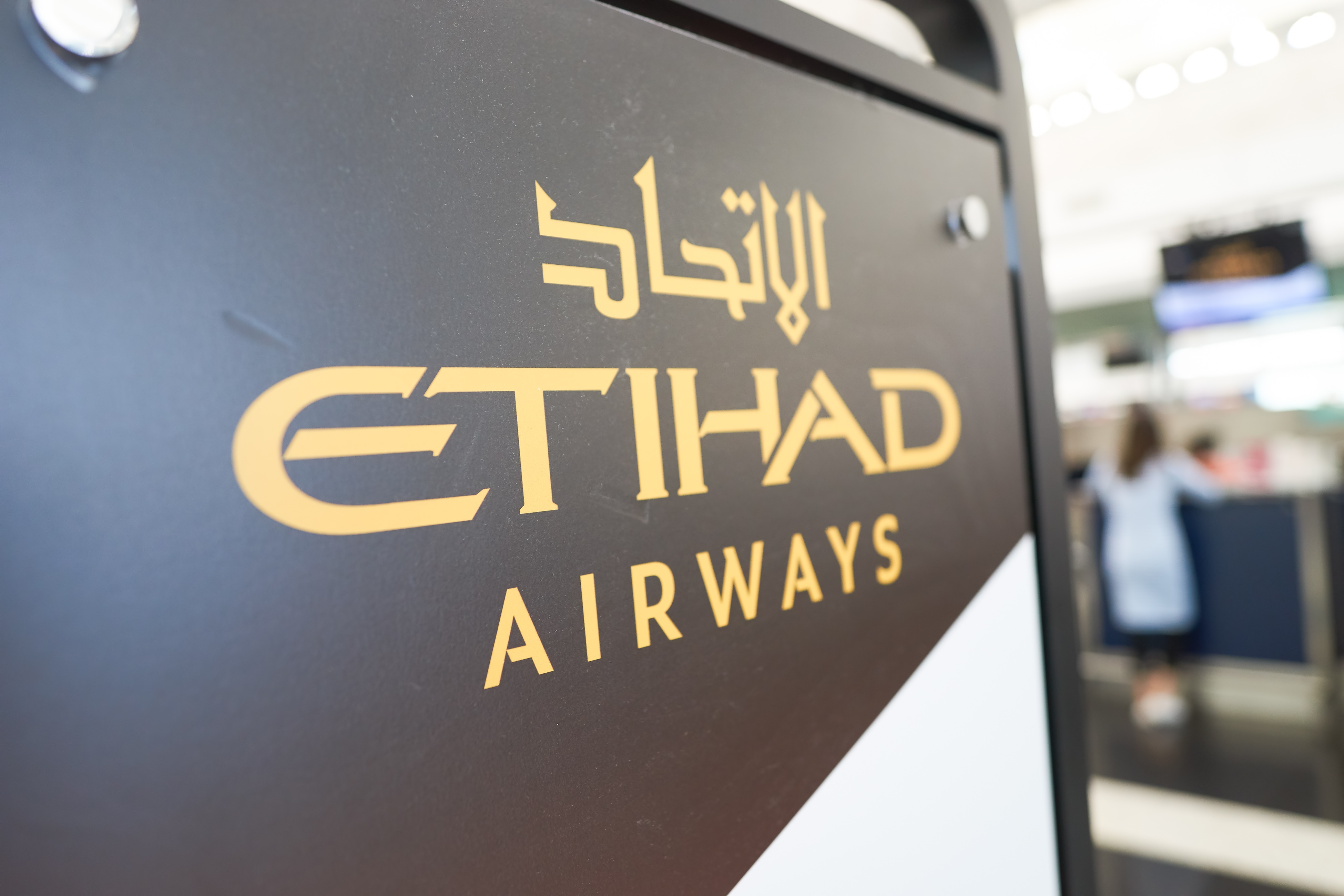 etihad international flight baggage allowance
