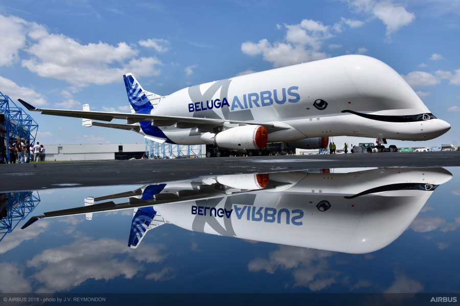 The oversize air transporter is based on the A330-200 Freighter. The aircraft reportedly re-uses a number of existing components and equipment. Airbus rolls out BelugaXL with distinct beluga whale-inspired livery