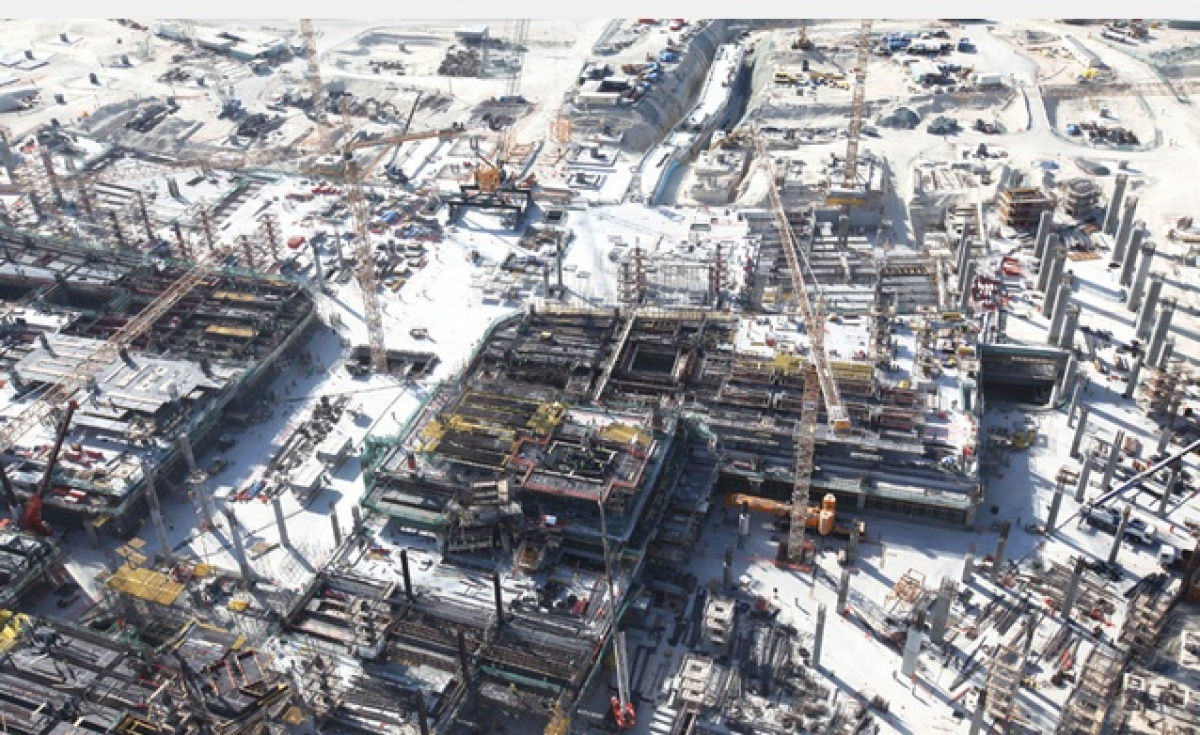 The Midfield Terminal has 300 zones and over 20,000 devices The Midfield Terminal has 300 zones and over 20,000 devices