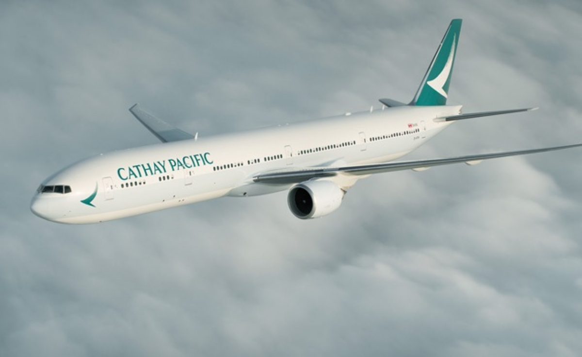 Cathay Pacific Misspells Its Own Name On Aircraft Airlines Airline Cathay Pacific Funny Brand Passengers Travel Mistake Aviation Business Middle East