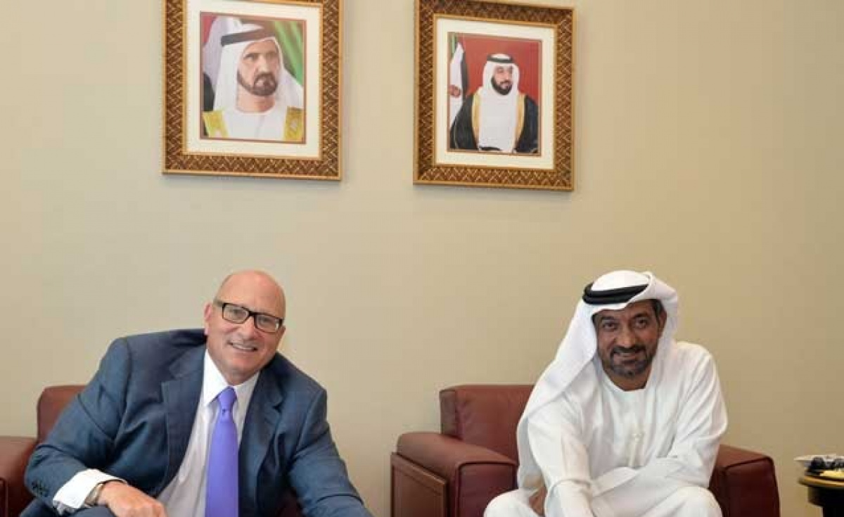 R-L: HH Sheikh Ahmed bin Saeed Al Maktoum with David Joyce. R-L: HH Sheikh Ahmed bin Saeed Al Maktoum with David Joyce.