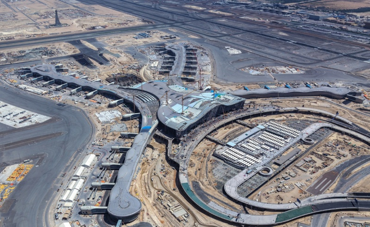 3 Billion Midfield Terminal In Ad Sets New Open Date Airports