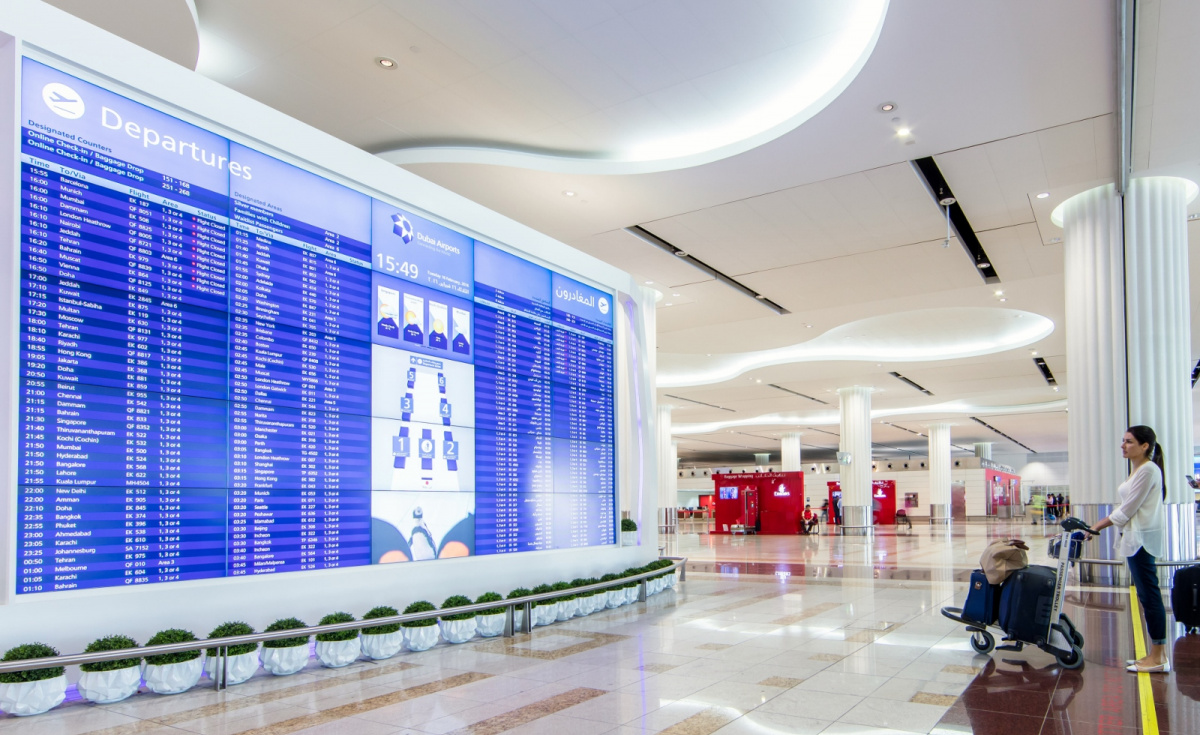 The deployment of Samsung’s SoC-based displays has enabled Dubai Airports to operate its new VisionAir FIDS software without external PCs. This consolidated approach helps to not only reduce the airport’s electrical footprint but also cut back on operational costs. The deployment of Samsung’s SoC-based displays has enabled Dubai Airports to operate its new VisionAir FIDS software without external PCs. This consolidated approach helps to not only reduce the airport’s electrical footprint but also cut back on operational costs.