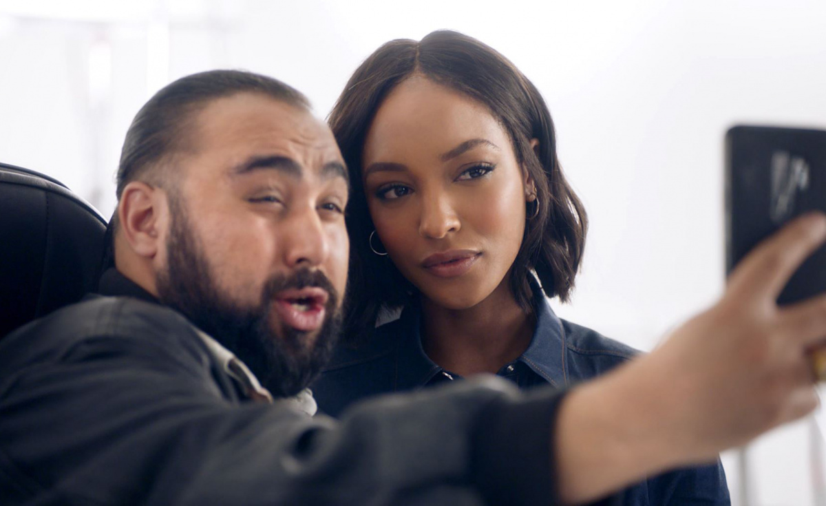 The video features Sir Michael Caine, Asim Chaudhry, Olivia Colman, Jourdan Dunn, Naomie Harris, Joanna Lumley and David Walliams. The video features Sir Michael Caine, Asim Chaudhry, Olivia Colman, Jourdan Dunn, Naomie Harris, Joanna Lumley and David Walliams.