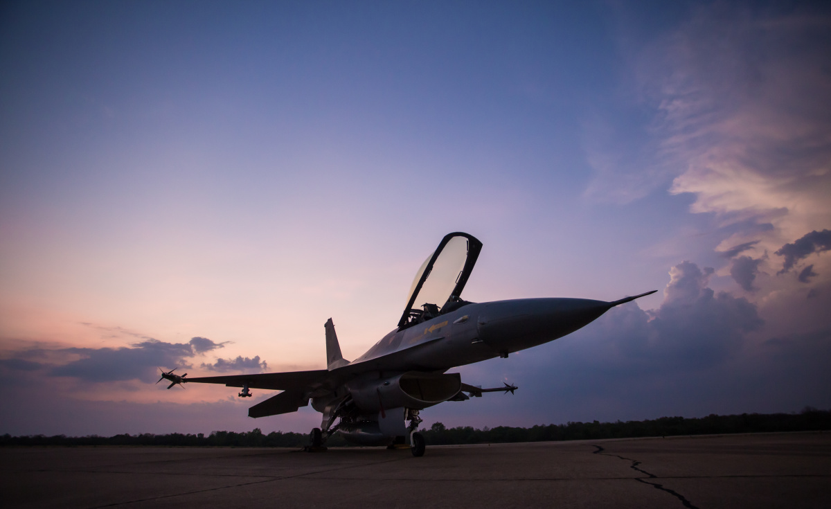 Bahrain was the first Gulf country to incorporate the F-16 fighter jet into its armed forces. Bahrain was the first Gulf country to incorporate the F-16 fighter jet into its armed forces.
