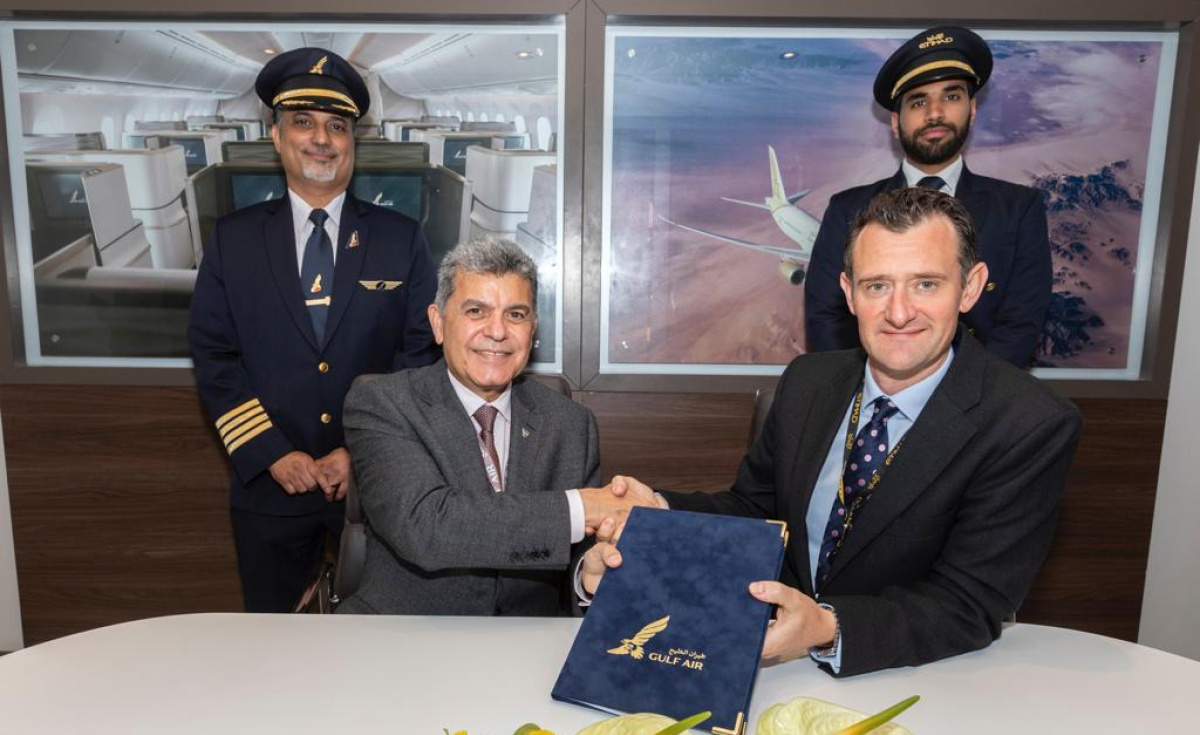 Building upon the recent signing of a MoU between the two companies at the Bahrain International Airshow in November, Gulf Air will dry lease EAT's Full Flight Simulators at the training facility located in Abu Dhabi. Building upon the recent signing of a MoU between the two companies at the Bahrain International Airshow in November, Gulf Air will dry lease EAT's Full Flight Simulators at the training facility located in Abu Dhabi.