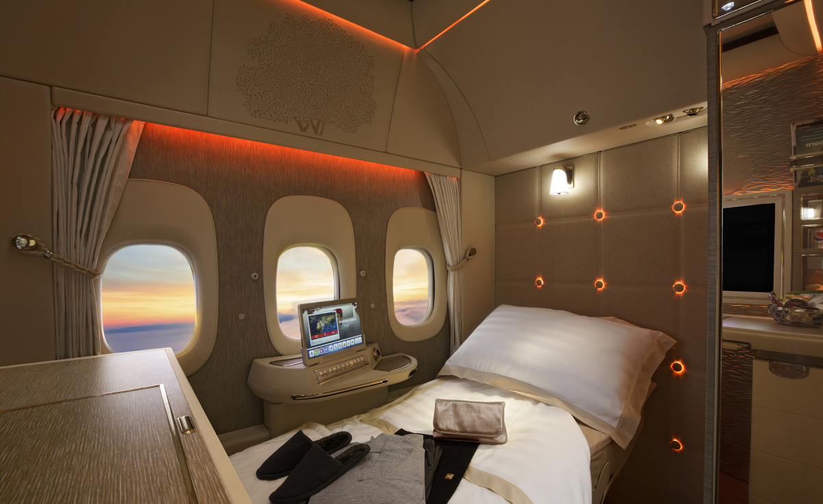 Emirates' fully enclosed First Class suites on the Boeing 777 feature floor to ceiling sliding doors and a novel design inspired by the Mercedes-Benz S-Class. Emirates' fully enclosed First Class suites on the Boeing 777 feature floor to ceiling sliding doors and a novel design inspired by the Mercedes-Benz S-Class.