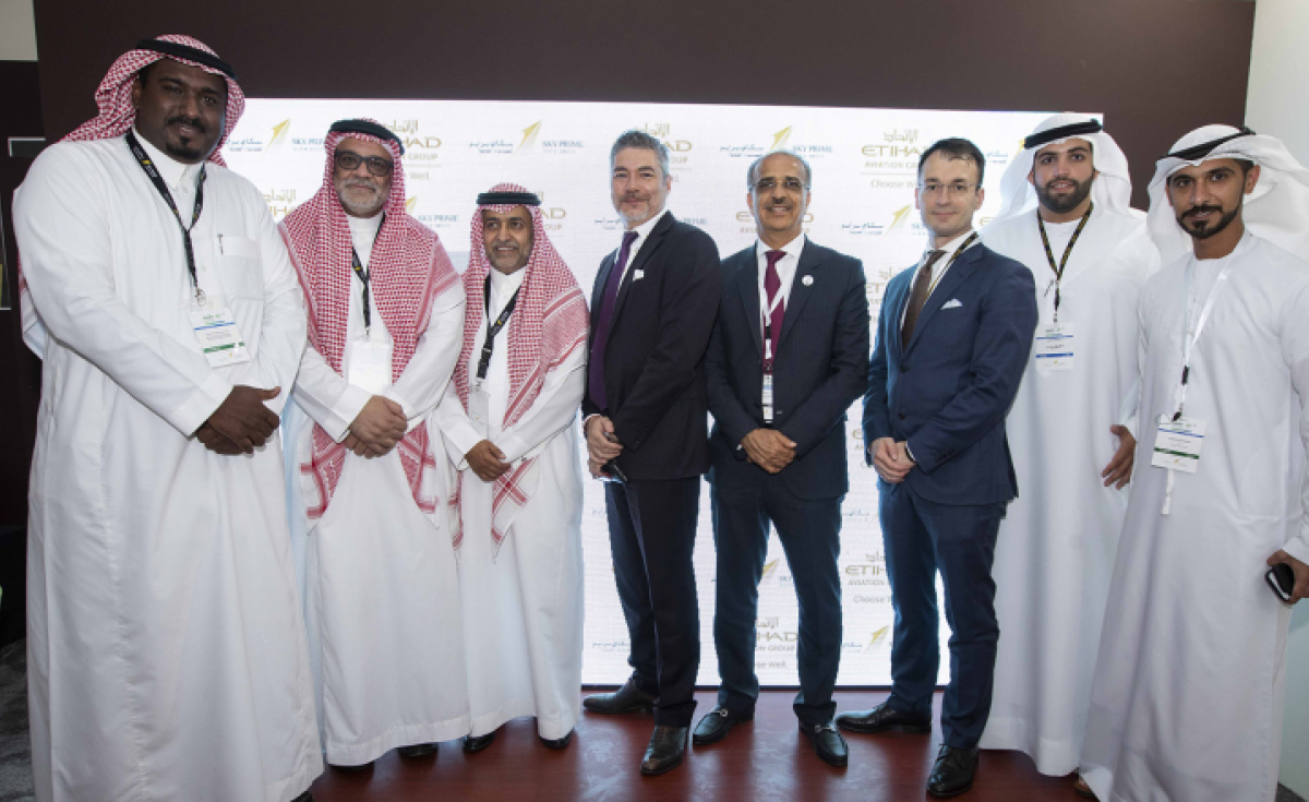 (L-R): Ibrahim Al Nwessr, Director of Maintenance part 121, Sky Prime, Captain Mamdooh Mokhtar, Chief Executive Officer, Sky Prime, Turki Al-Otaibi, VP Support Services and Sales, Sky Prime with Frederic Dupont, VP technical Sales and Customer Support, Etihad Airways Engineering, Abdul Khaliq Saeed, Chief Executive Officer, Etihad Airways Engineering and Etihad Airways Engineering’s Customer Focus Team Roberto, Amer Almulla and Mohammed Alzaabi sign agreement with Sky Prime for MRO engineering services. (L-R): Ibrahim Al Nwessr, Director of Maintenance part 121, Sky Prime, Captain Mamdooh Mokhtar, Chief Executive Officer, Sky Prime, Turki Al-Otaibi, VP Support Services and Sales, Sky Prime with Frederic Dupont, VP technical Sales and Customer Support, Etihad Airways Engineering, Abdul Khaliq Saeed, Chief Executive Officer, Etihad Airways Engineering and Etihad Airways Engineering’s Customer Focus Team Roberto, Amer Almulla and Mohammed Alzaabi sign agreement with Sky Prime for MRO engineering services.