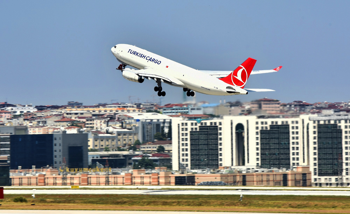 Once unveiled, the planned cargo terminal at Istanbul Airport will reportedly feature 300sqm of indoor space. Once unveiled, the planned cargo terminal at Istanbul Airport will reportedly feature 300sqm of indoor space.