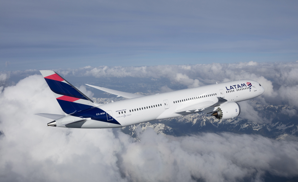 Emirates’ current Brazil offerings consist of daily services to Dubai from Sao Paulo, served by an A380, along with flights to Rio de Janeiro, which will soon be operated by Boeing 777-200LR from 1 June 2019. Emirates’ current Brazil offerings consist of daily services to Dubai from Sao Paulo, served by an A380, along with flights to Rio de Janeiro, which will soon be operated by Boeing 777-200LR from 1 June 2019.