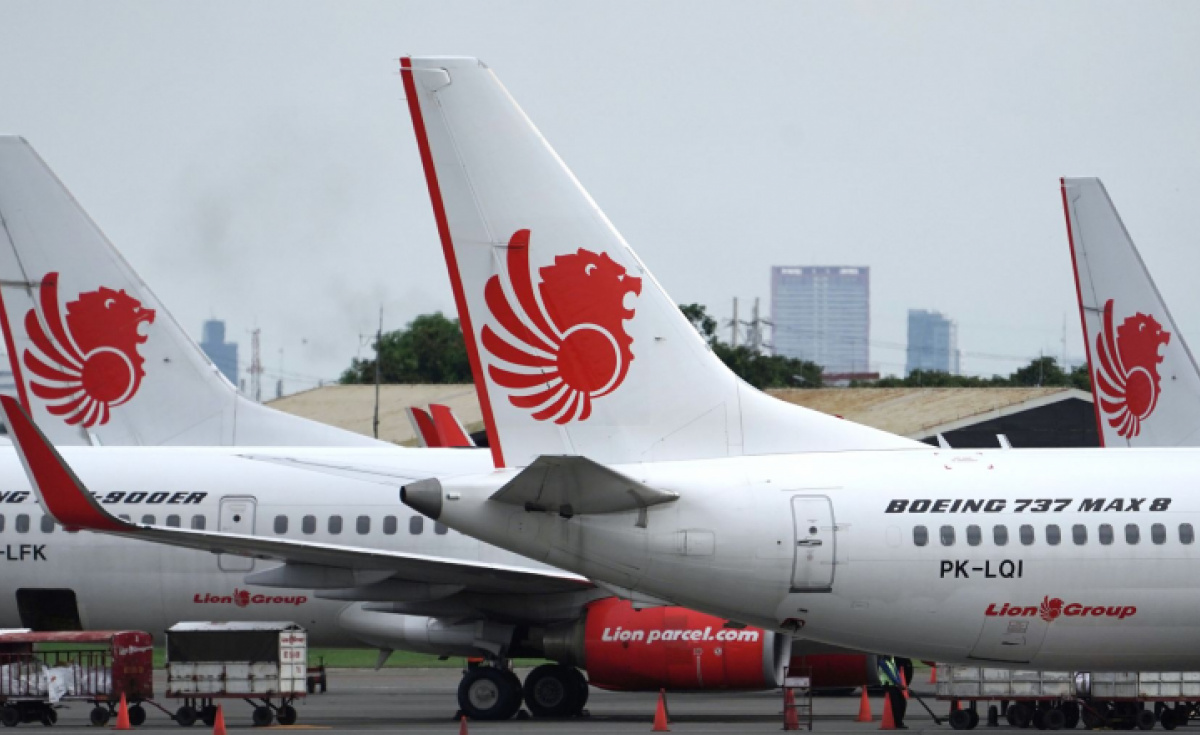 Lion Air, Low-cost carrier, Boeing 737 MAX, Boeing 737 MAX 8 grounding, Lion Air Crash, Indonesian airlines Lion Air, Low-cost carrier, Boeing 737 MAX, Boeing 737 MAX 8 grounding, Lion Air Crash, Indonesian airlines
